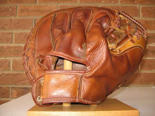 Paul Richards Sonnett 9C Back